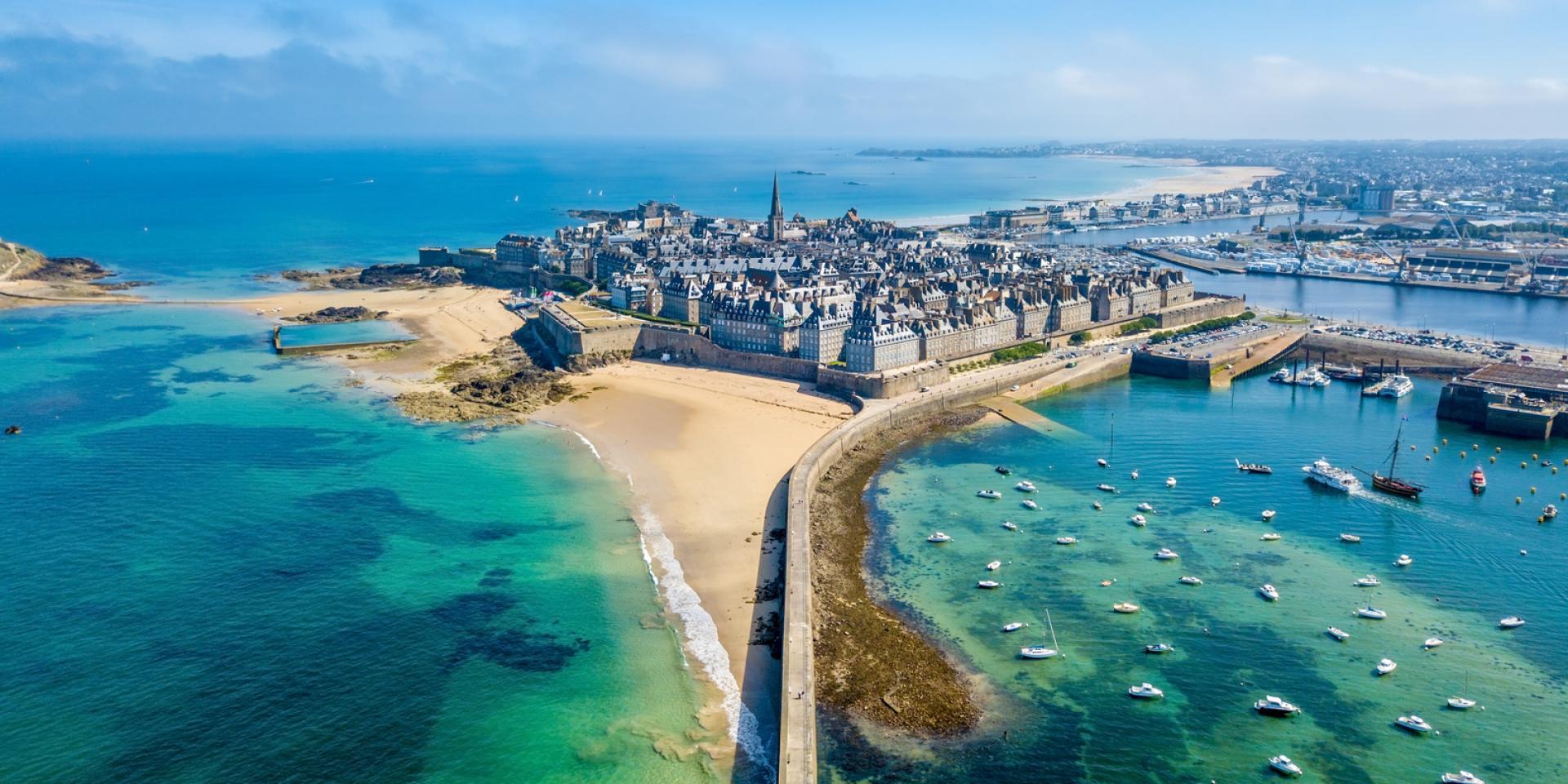 Lire la suite à propos de l’article Saint Malo: sa baie et sa cité Corsaire